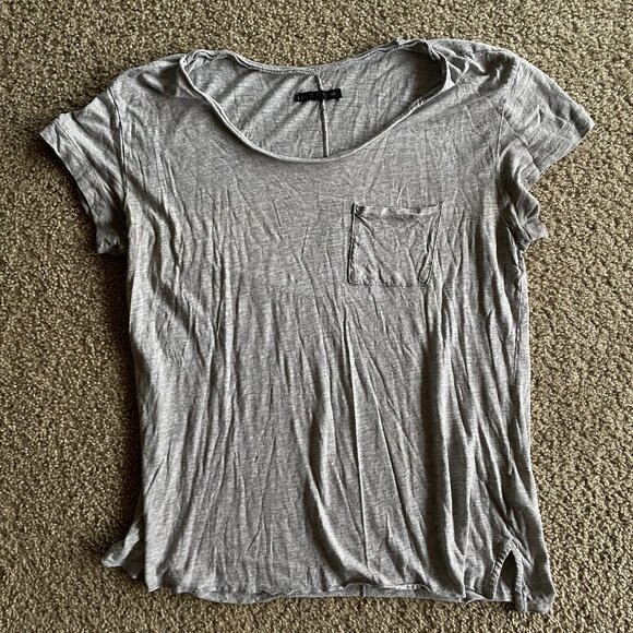 Rag and Bone - TWO (2) item lot - pants and T-shirt - Picture 7 of 12